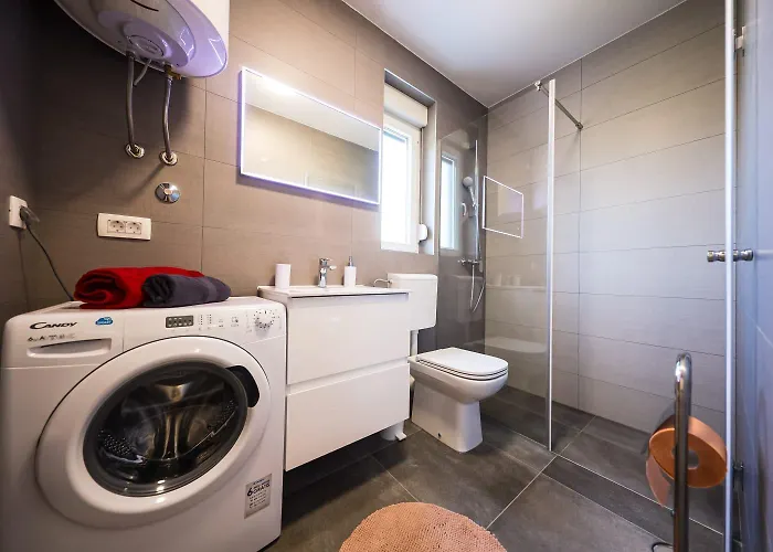 Ana Апартаменты Задар